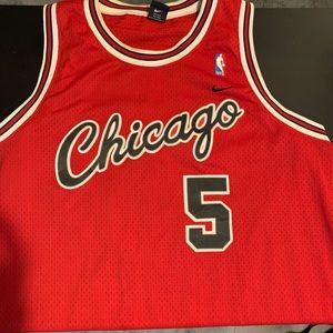 Red Chicago Bulls Jalen Rose jersey